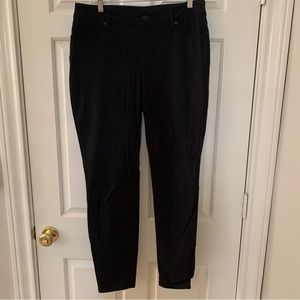 Chico’s SO Slimming Girlfriend Jeans 1.5R/ 10